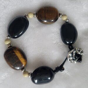 CHAPS Polished Stone Beaded Bracelet Leather Hoop w Logo Button Closure